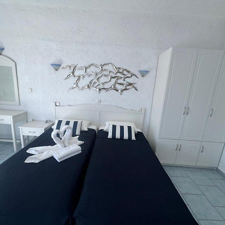 Marinas Studios Livadia  Zimmer foto