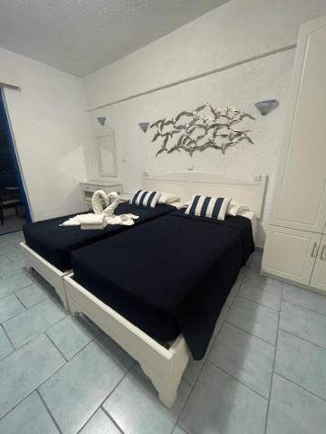 Marinas Studios Livadia  Exterior foto